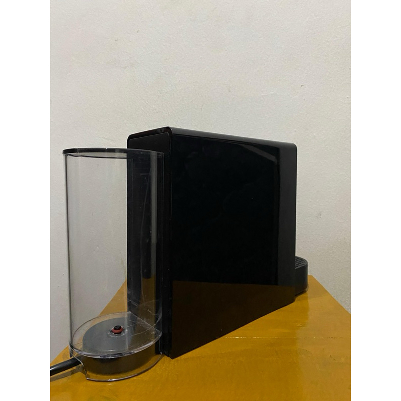 Mesin Kopi NESPRESSO Essenza Mini C30 Coffee Machine, Black (Second)