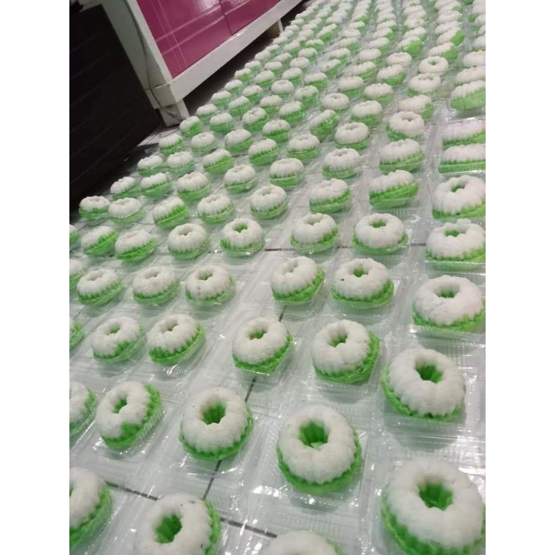 

Kue Putu Ayu