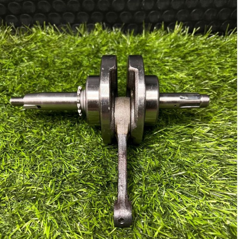 KRUK AS HONDA C70/KREK AS BEKJUL C70 CRANKSHAFT HONDA C70 IMPORT QUALITY