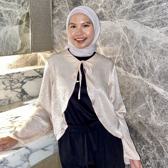 Annika Cardigan | Atasan Wanita Cardigan Outer Basic Top Premium Silk Satin Lengan Panjang - Devence