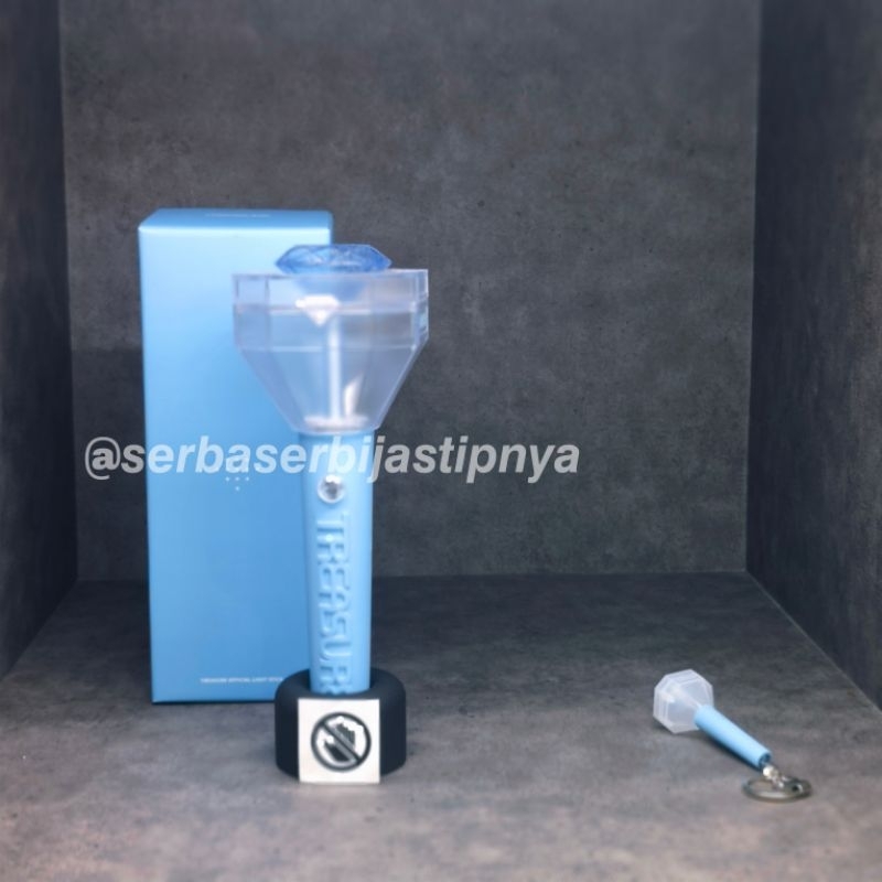 READY STOCK TREASURE OFFICIAL LIGHTSTICK ORIGINAL FROM KOREA/Treasure/lightsticktreasure/Keyring/lig