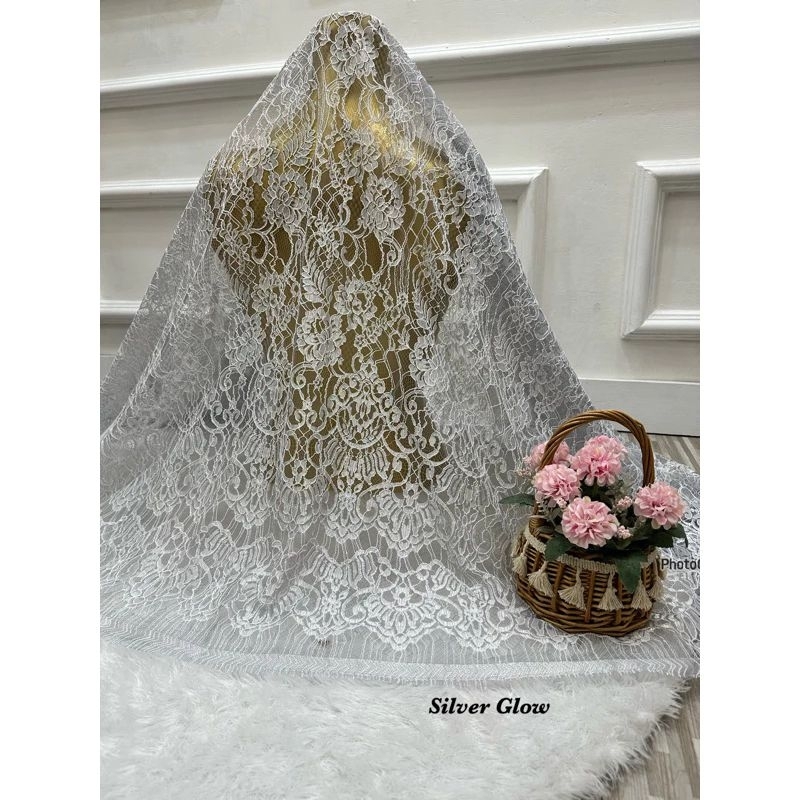 kain kebaya metalik YSL laminate