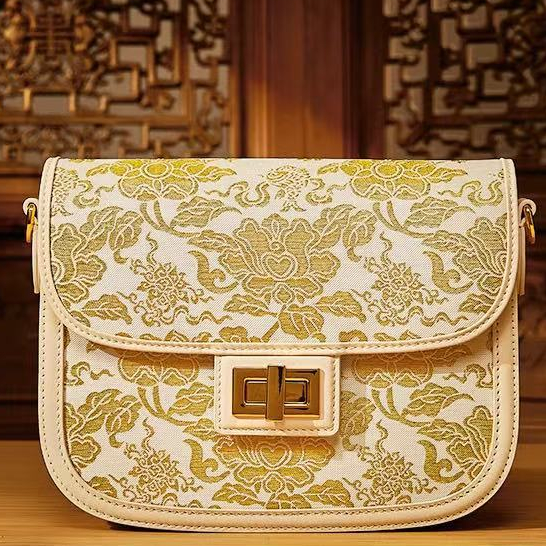 Warisan Takbenda Yunjin Kujin Pola Peony Delapan Harta Karun Tas Selempang Sutra Mulberry Cina Baru 