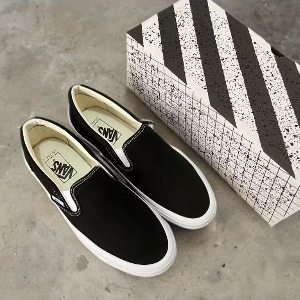 Vans Slip On Vault OG BW