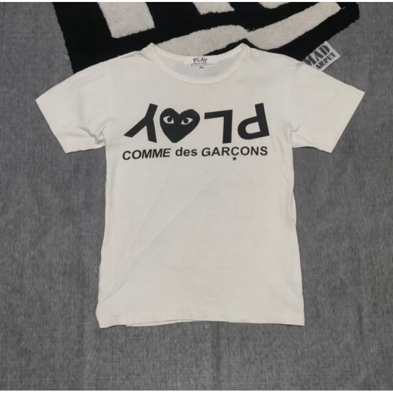 Kaos t-shirt PLAY COMME DES GARCONS