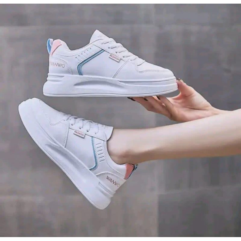 Sepatu Sneakers Putih Wanita sepatu fashion wanwo sepatu Korean sport SEPATU WANWO