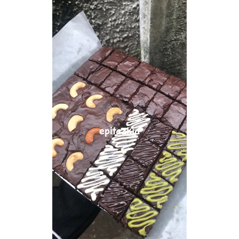 

Fudgy Brownies (L)