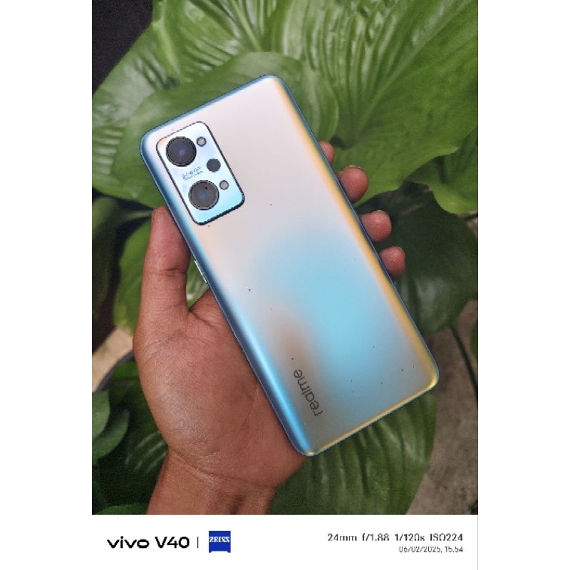 Realme GT neo 2 second