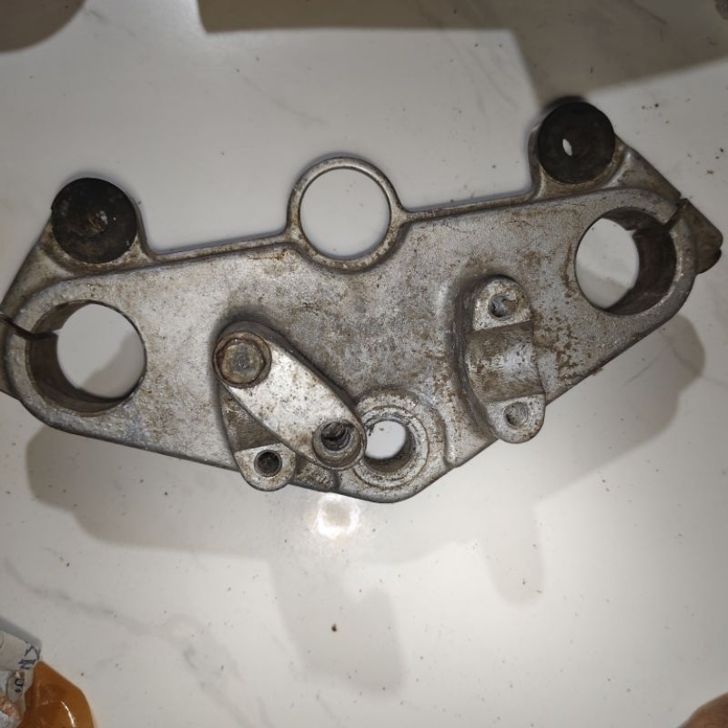 segitiga atas Suzuki Thunder GSX 250 triple clamp pnp Ninja 250 ninfi ninbu T