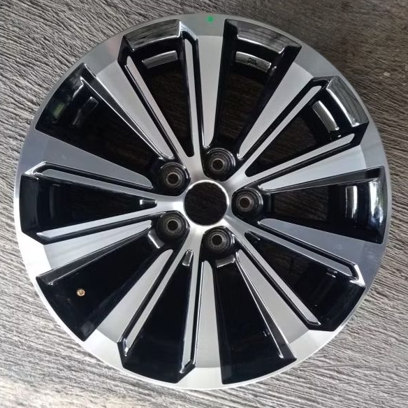 velg new avanza 2022-2025 R16 pcd 5x100 original.