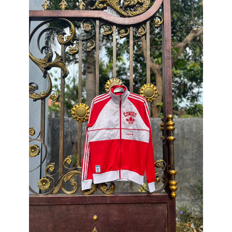 Tracktop Canada Vintage