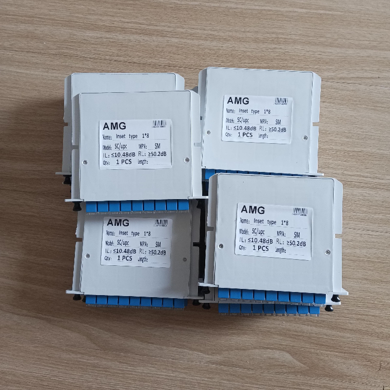 BOX SPLITER 1:8 FIBER OPTIC