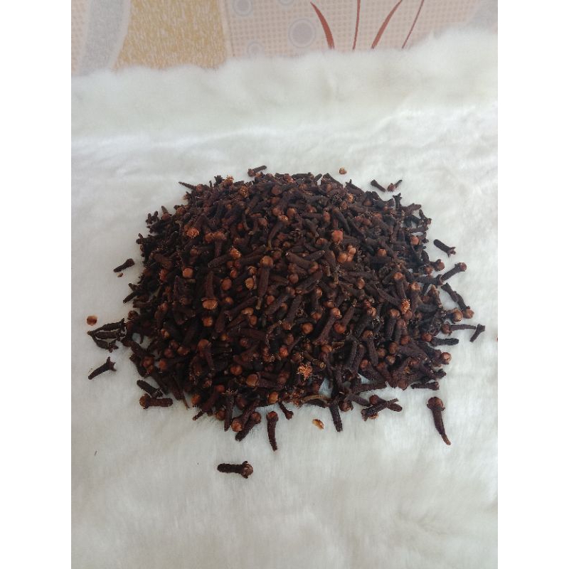 

cengkeh rempah,gread A. hasil panen sendiri