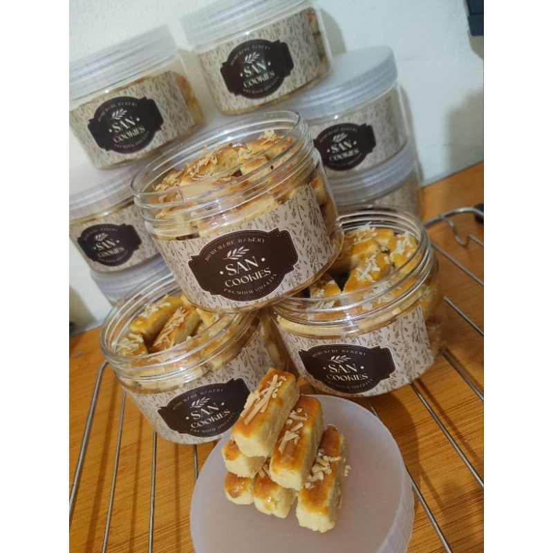 

San Cookies Kastengel Keju Premium ukuran 400ml