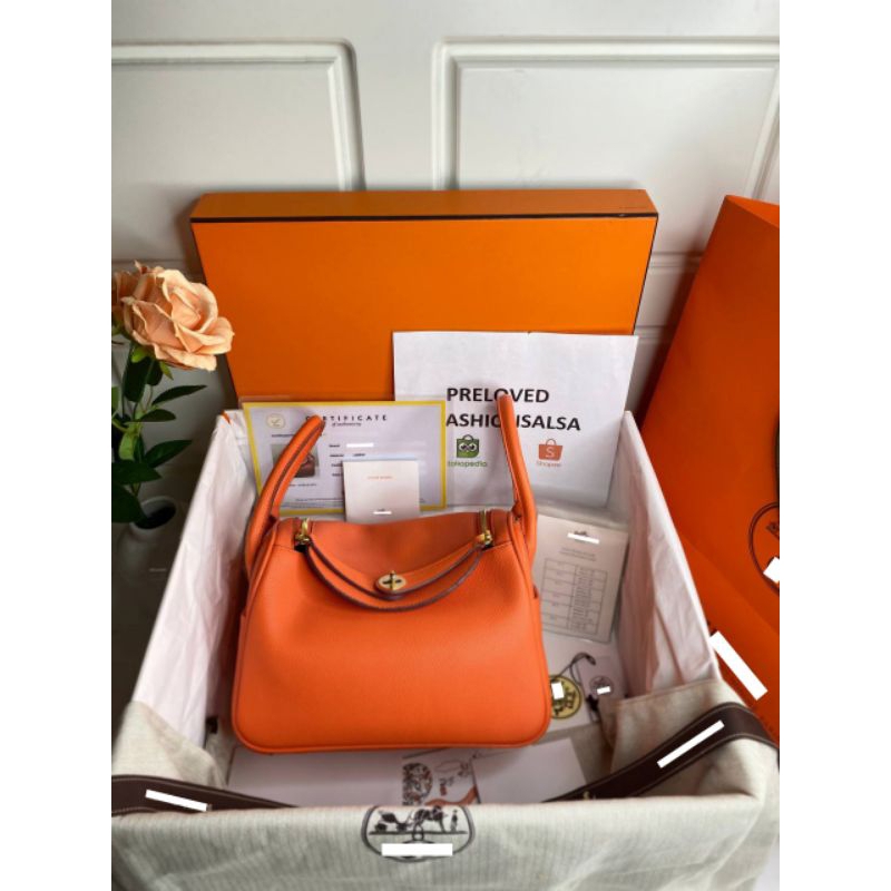 Preloved Lindy 26 Orange Clemence Stamp #Y