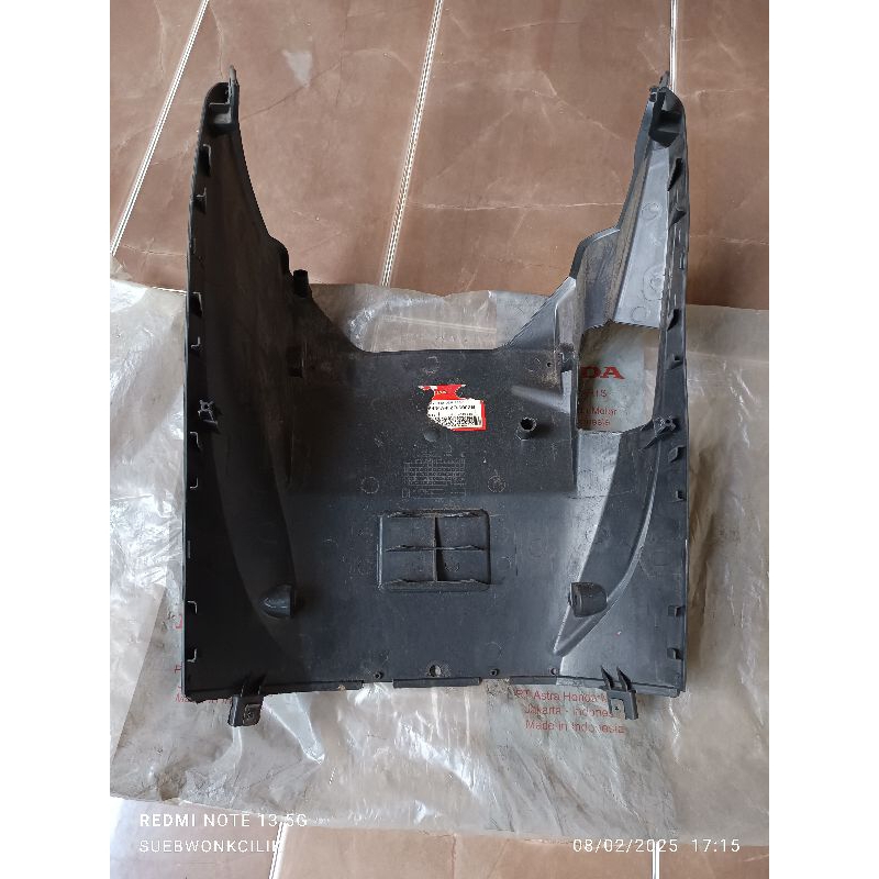 6434A-KZR-600ZB cover under dek kolong honda vario 125 fi original AHM