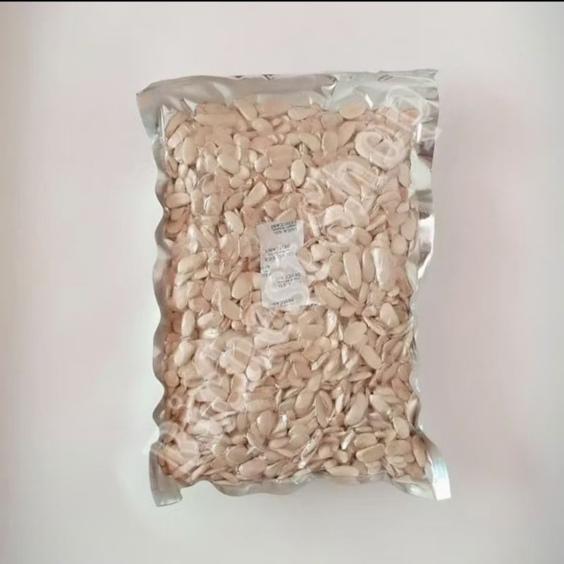 

biji mahoni kupas 500 gr