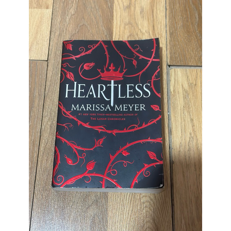 [preloved] heartless by marissa meyer