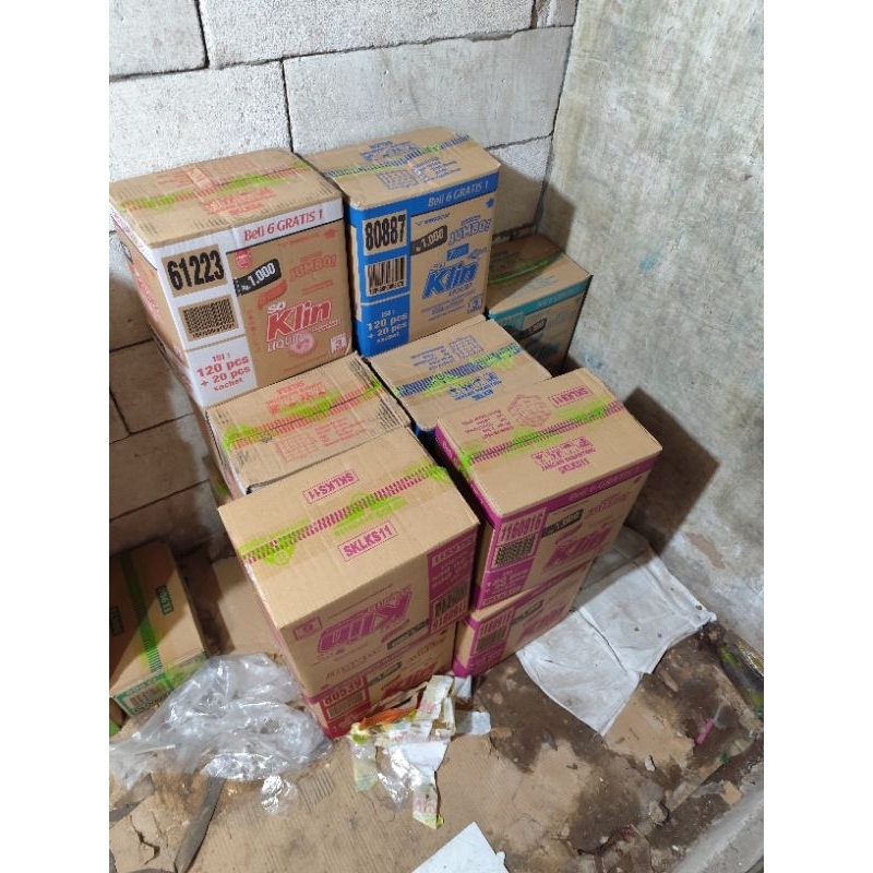so Klin liquid sachet (kardusan)