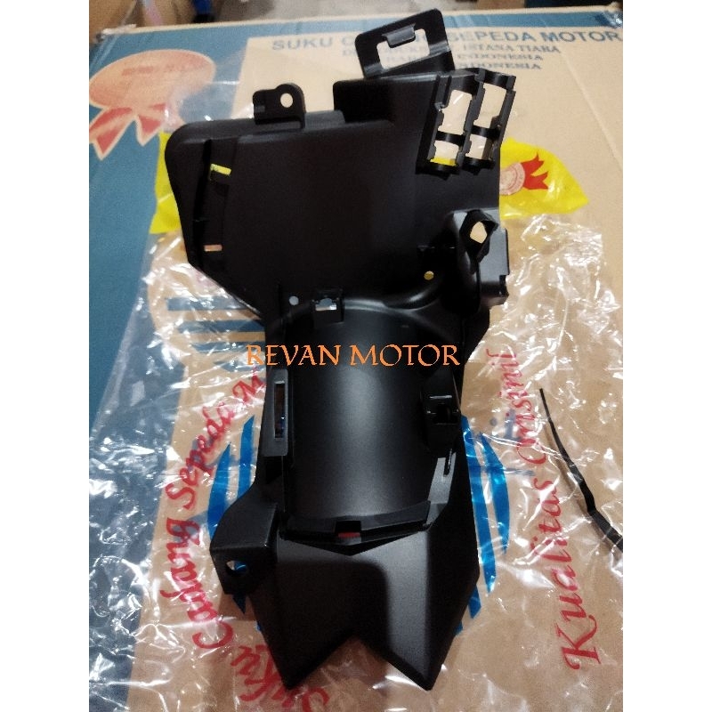Spakbor kolong belakang Vario 125,150 2018 LED/Rear fender Lower Kolong belakang Vario 125,150 LED t