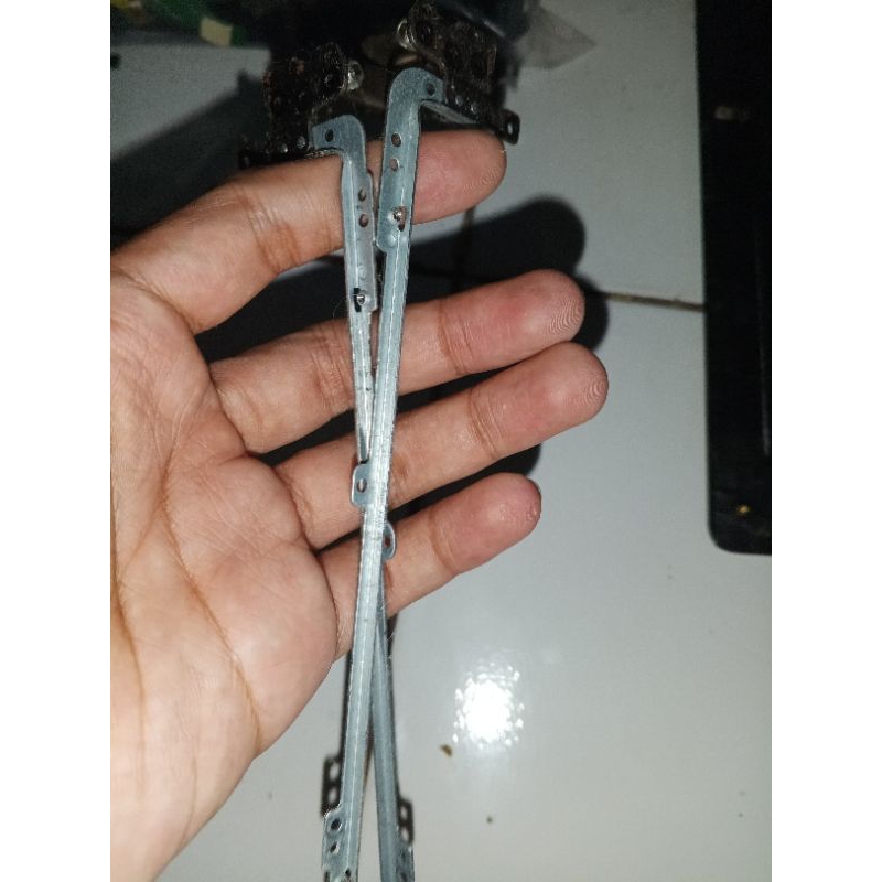 engsel notebook asus x200m ori