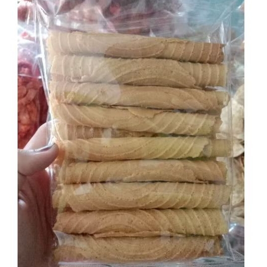 

Opak Gulung 100gr Cemilan Kiloan Enak Gurih Renyah Per Pack
