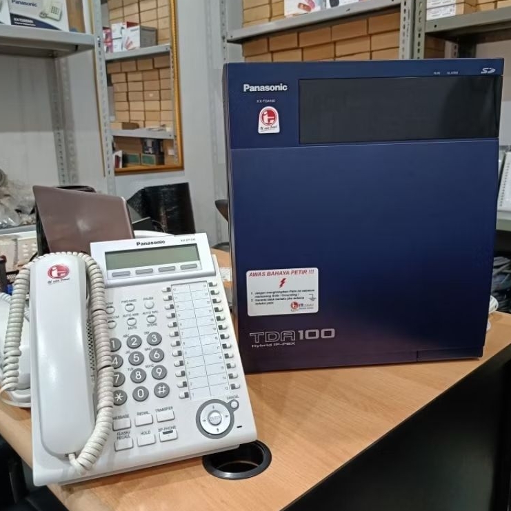Pabx Panasonic KX-TDA100 Kap. 8 Line + 8 Ext Digital + 32 Ext Analog