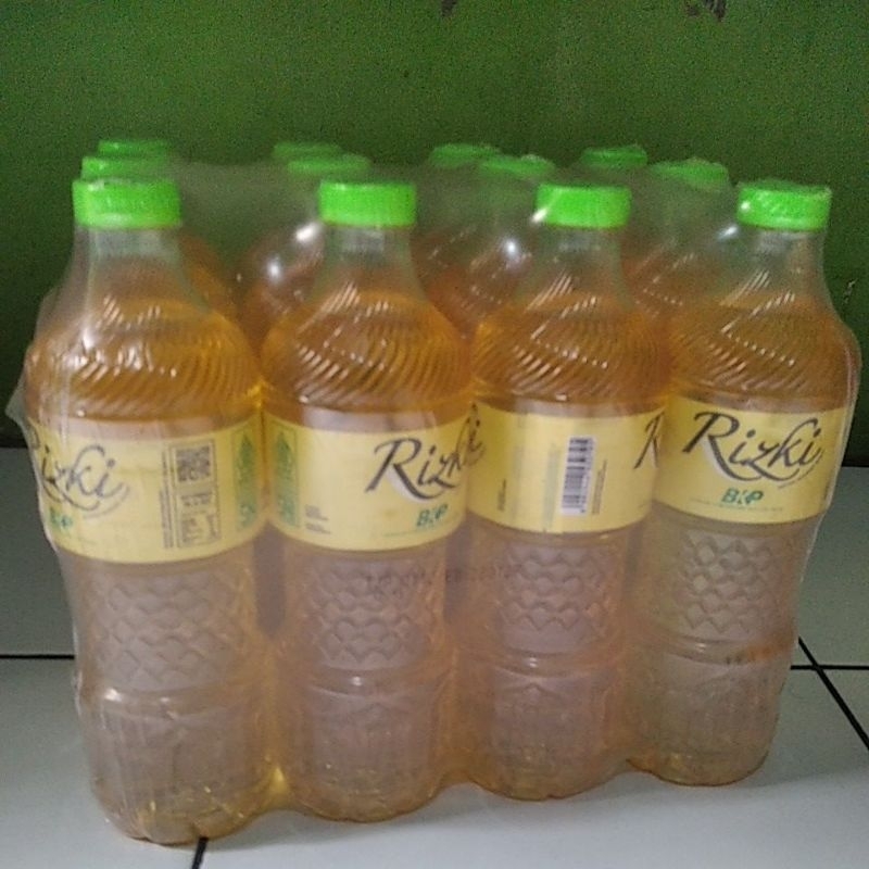 

minyak goreng Rizki botol isi bersih 850ml jual per pcs