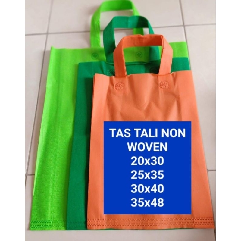 

12pcs Tas Spunbond 25x35cm/Tas Kain /Goodie Bag