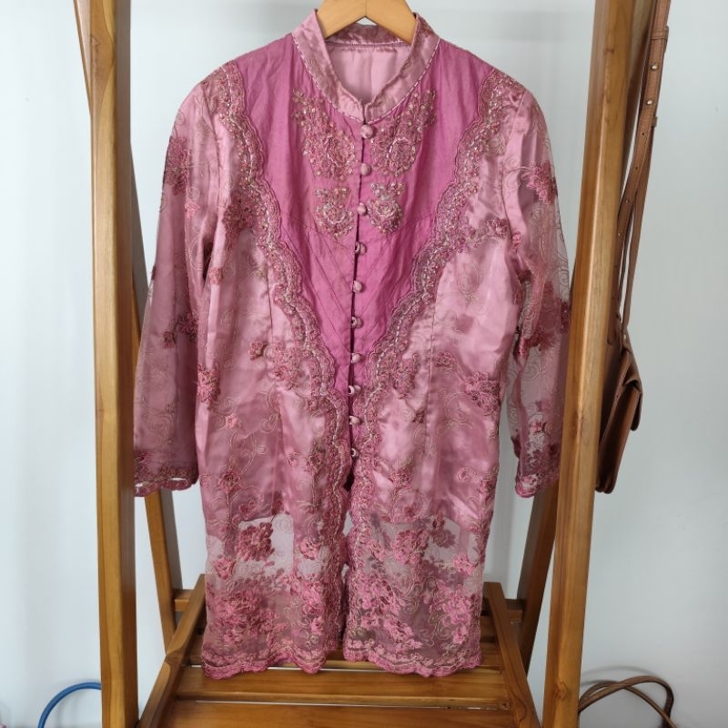 Kebaya Ungu Payet