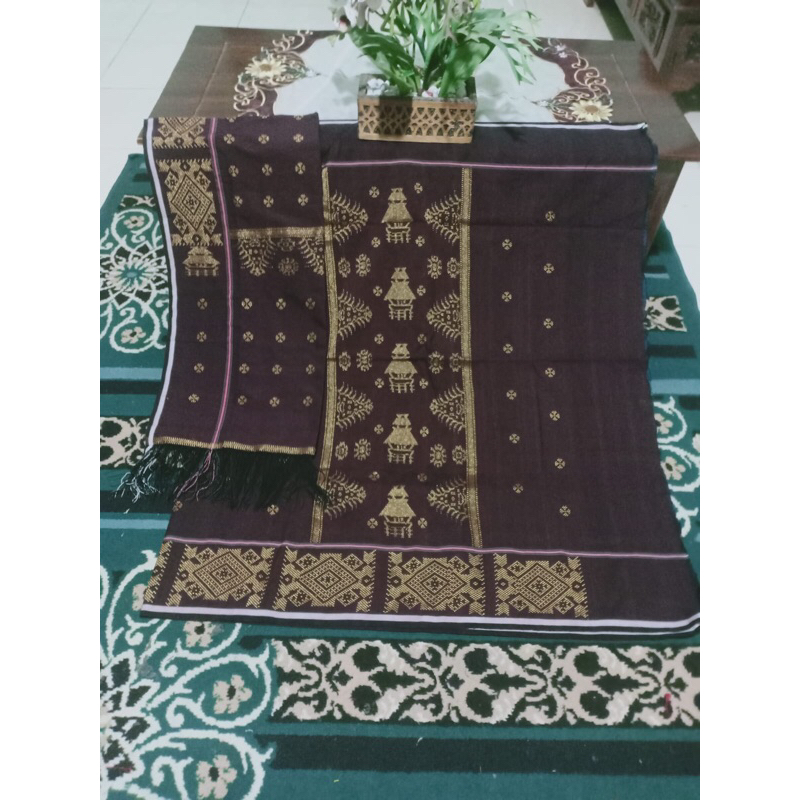 indung bayu uis karo