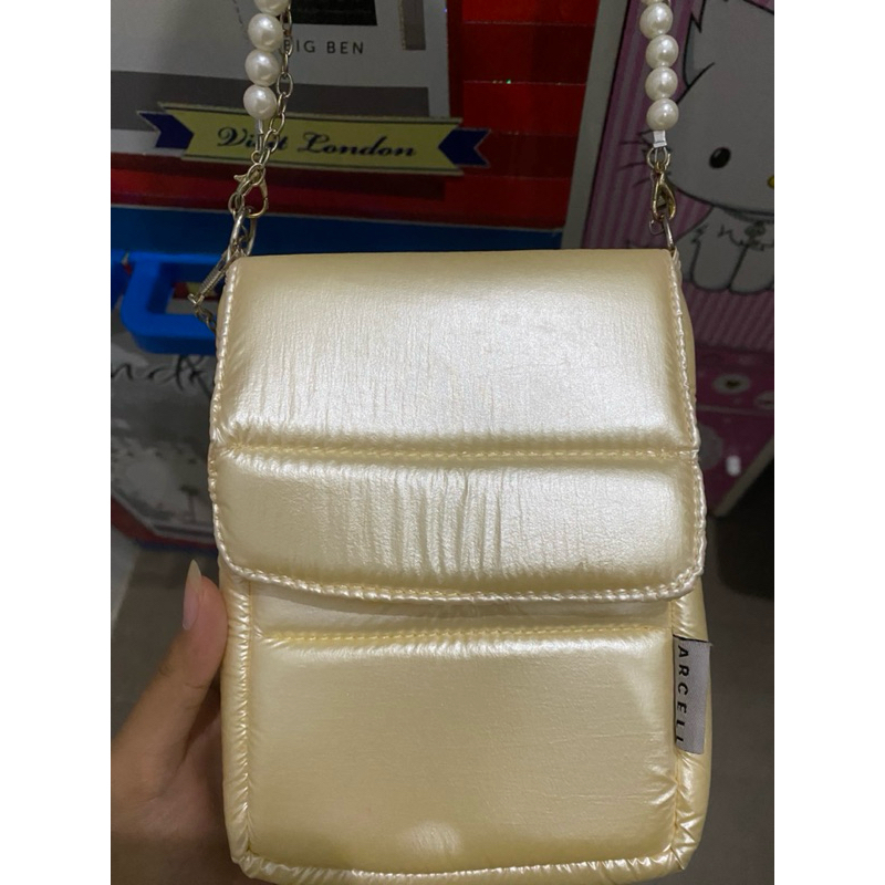 Arcell Tas Selempang Puff