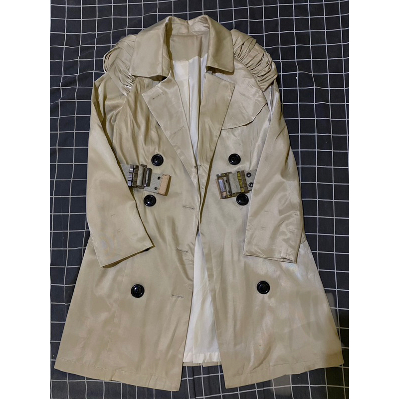 Coat Burberry (Tag lengkap, Kancing emboss) / Coat Branded Burberry / Coat Branded
