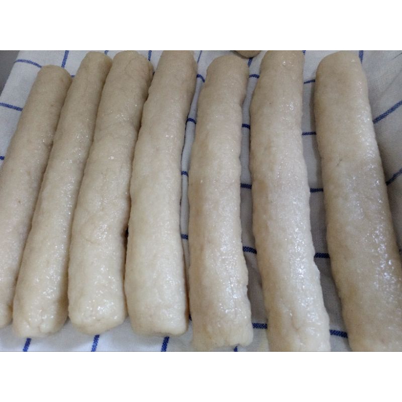 

PEMPEK IKAN LENJER - Pempek Ikan Gurih Lenjer 150g (8-10 potong)