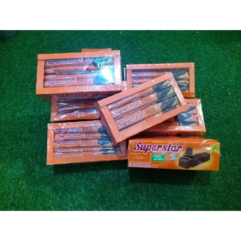 

Promo Superstar 1 Box Isi 20 Pcs Wafer Renyah Manis Wafer Coklat Harga Promo Murah !!