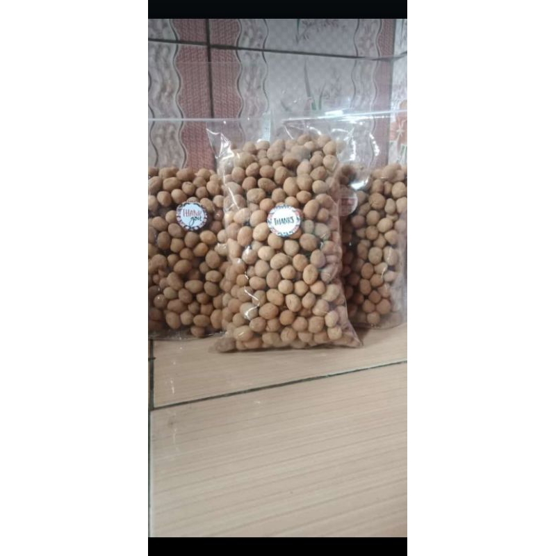 

kacang telor