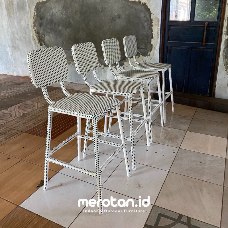 Kursi Bar Rotan Sintetis Premium / Kursi Cafe Bar / Bar Stool Premium