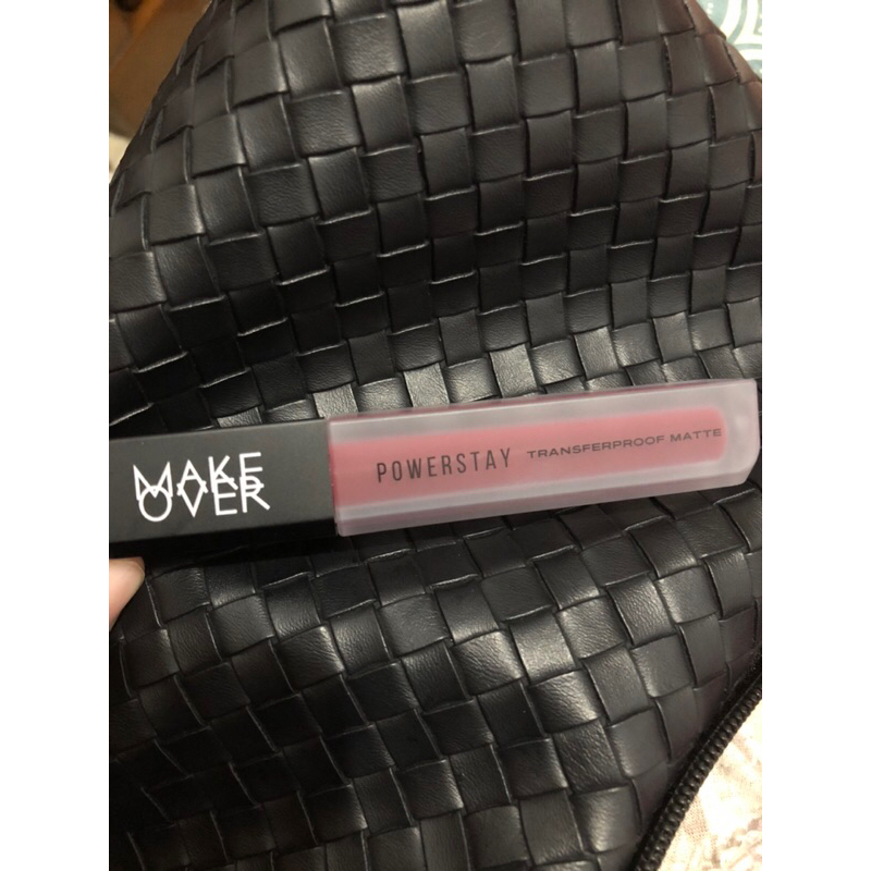 Makeover powerstay transferpoof matte lipcream