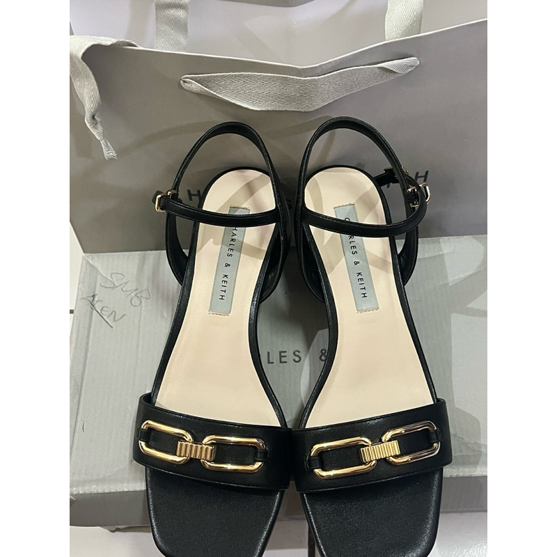 Sepatu wedges ori CK new