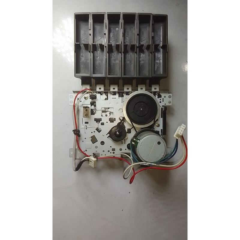 Mekanik Tape Polytron Grand Dividi Jumbo GD715SR