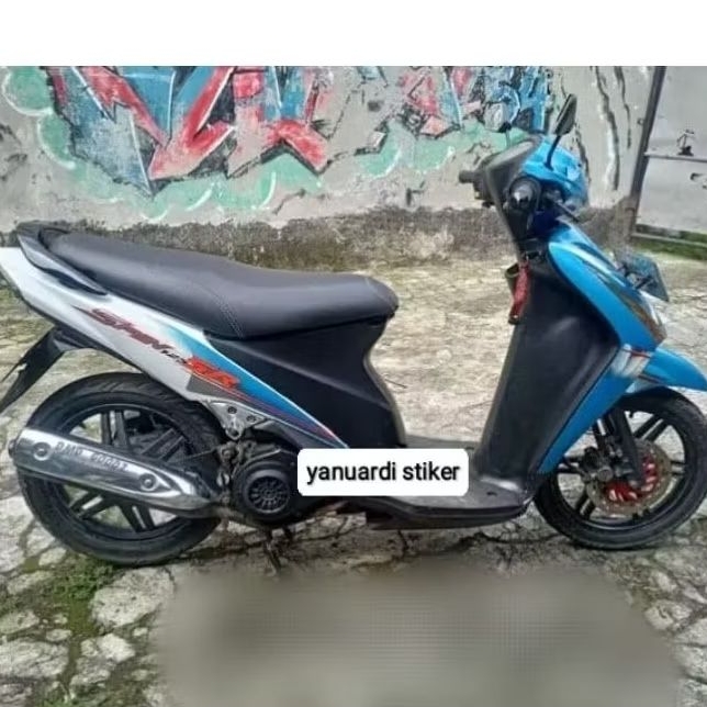 STRIPING STIKER LIST SPIN 125 TAHUN 2007 PUTIH BIRU spin sr 2007 putih biru