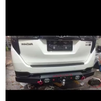 Tanduk/towing bemper belakang mobil Innova reborn model custom