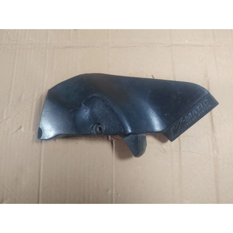 Cover L Sambungan Tutup CVT Beat Karbu Ori Copotan