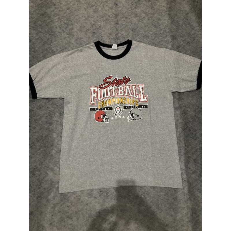 Kaos Anvil Merah State Football 2004 Vintage
