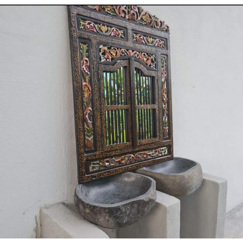 cermin krepyak jendela jati