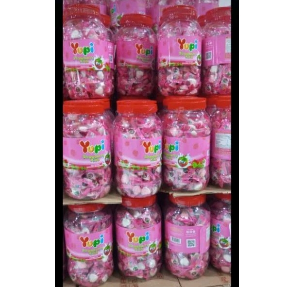 

Permen Yupi Strawberry 1 toples