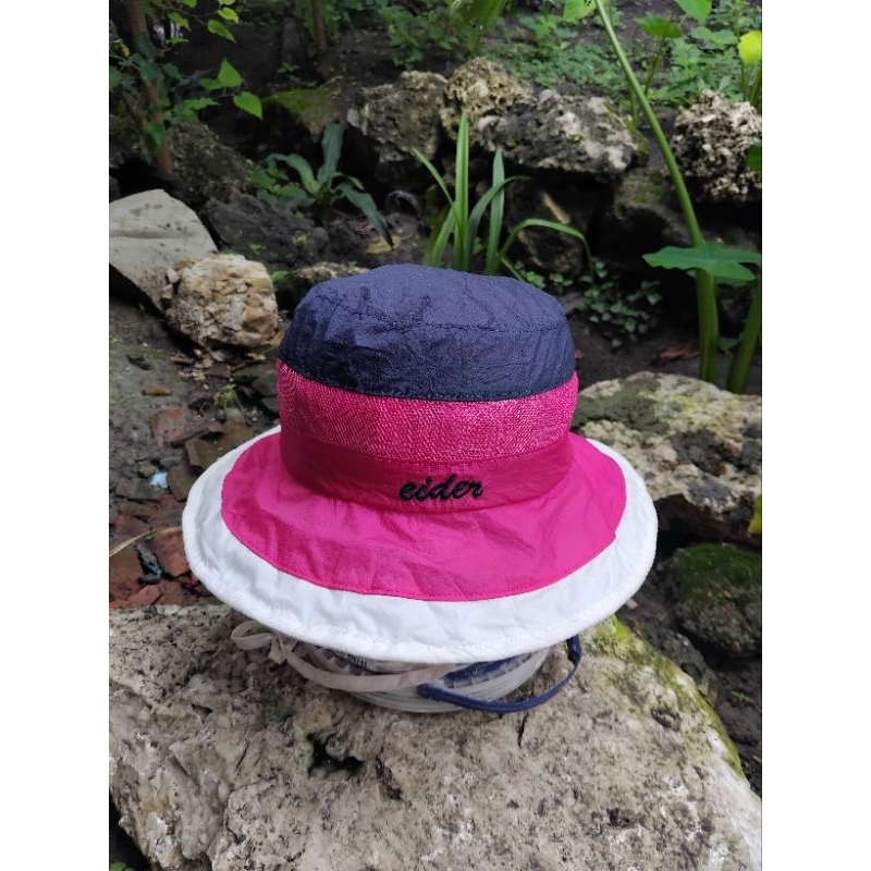 bucket rimba eider topi hiking