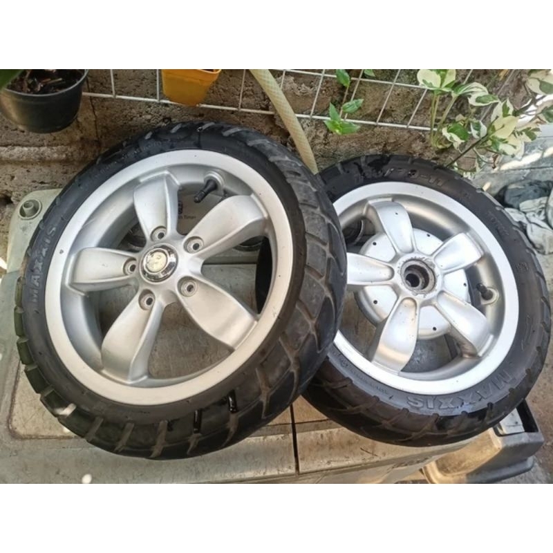 Velg primavera sprint vespa matic modern vesmet pelek racing palang original ori copotan standar kel