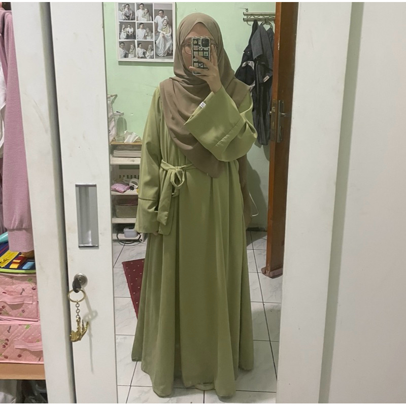 (FREE BERGO) Basic Abaya by Sundaraexclusive Warna Hijau Sage