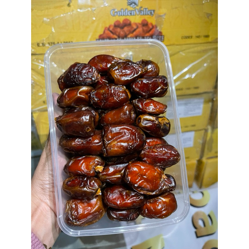 

Kurma Mesir Golden Valley